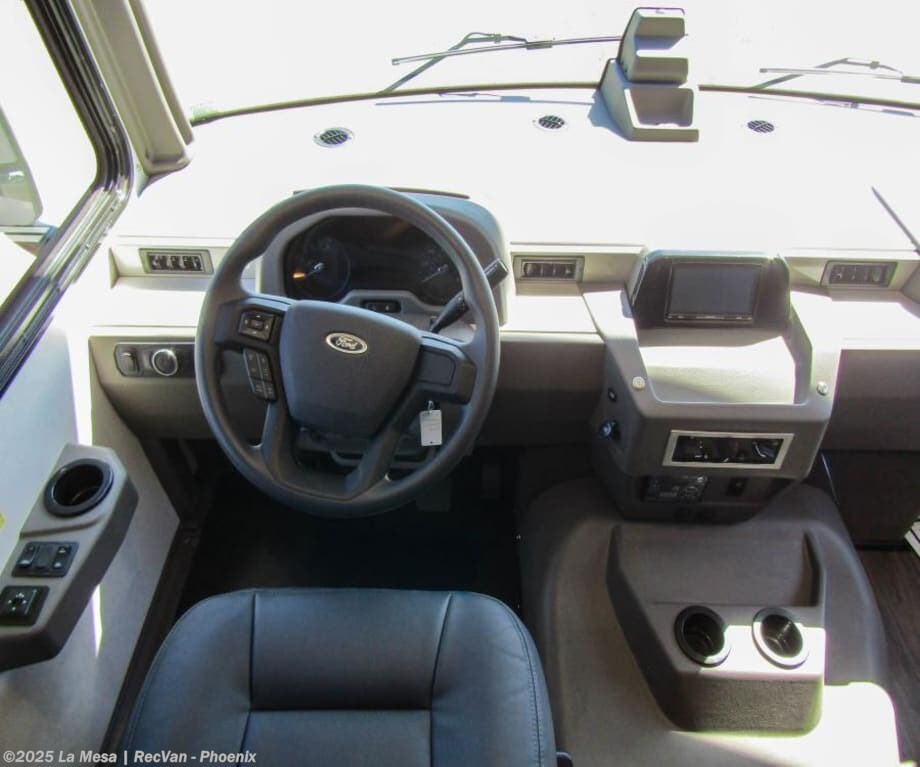 Call now about this 2026 Winnebago Vista WFE29NP! 2026 Winnebago Vista WFE29NP - New Class A For Sale by La Mesa | RecVan - Phoenix in Phoenix, Arizona