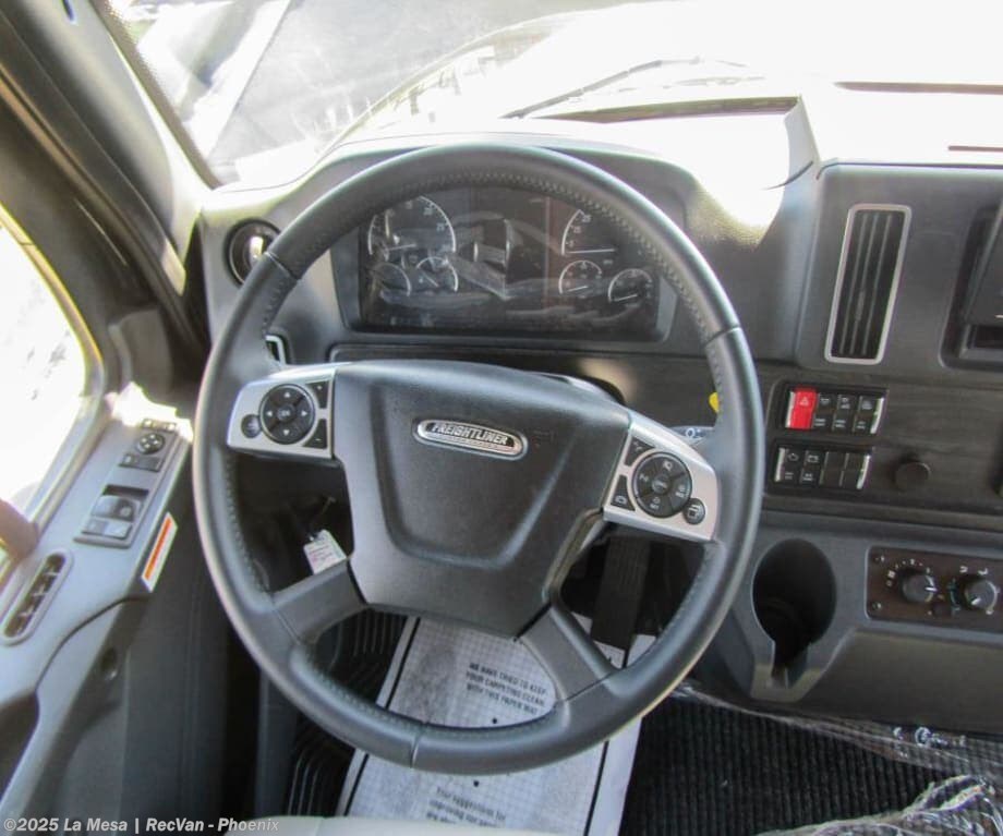 Contact us now about this 2026 Entegra Coach Accolade XL 37M-XL! 2026 Accolade XL 37M-XL by Entegra Coach from La Mesa | RecVan - Phoenix in Phoenix, Arizona