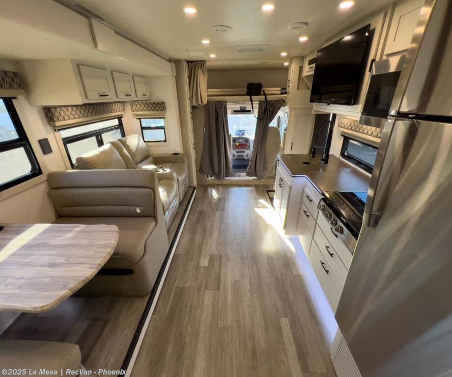 Used 2023 Dynamax Corp Europa 31SS available in Phoenix, Arizona