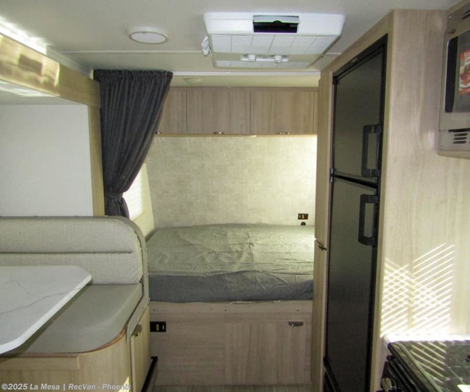 Call now about this 2024 Winnebago MICRO MINNIE-TT 1821FB! 2024 Winnebago MICRO MINNIE-TT 1821FB - Used Travel Trailer For Sale by La Mesa | RecVan - Phoenix in Phoenix, Arizona