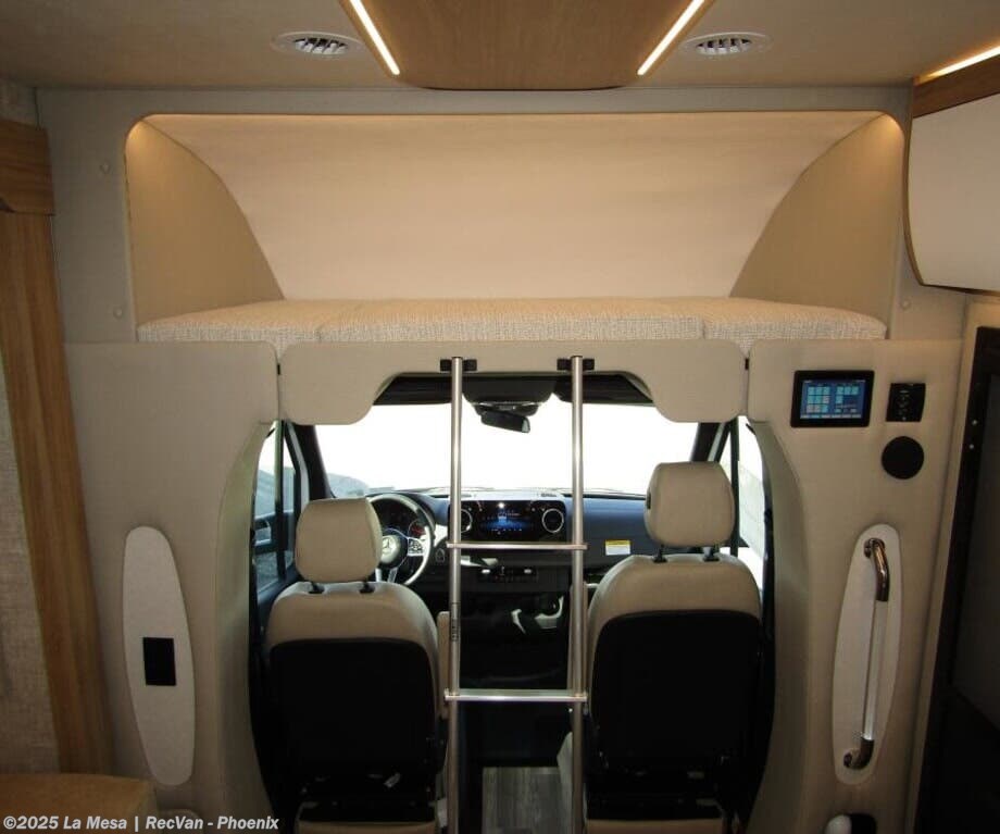 New 2026 Tiffin Wayfarer 25XRW available in Phoenix, Arizona