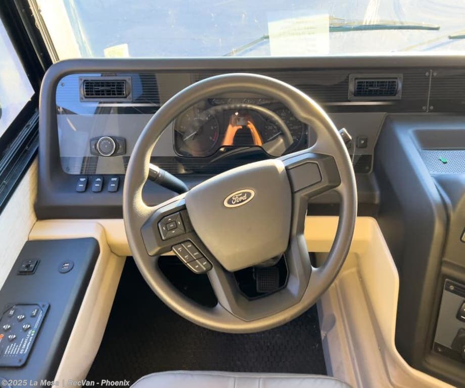 Contact us now about this 2025 Jayco Precept 36C! 2025 Precept 36C by Jayco from La Mesa | RecVan - Phoenix in Phoenix, Arizona