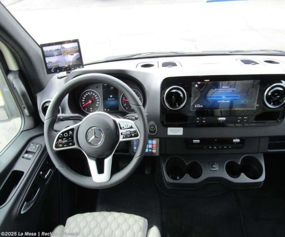 Contact us now about this 2025 Midwest Heritage MD2-HER-AWD! 2025 Heritage MD2-HER-AWD by Midwest from La Mesa | RecVan - Phoenix in Phoenix, Arizona