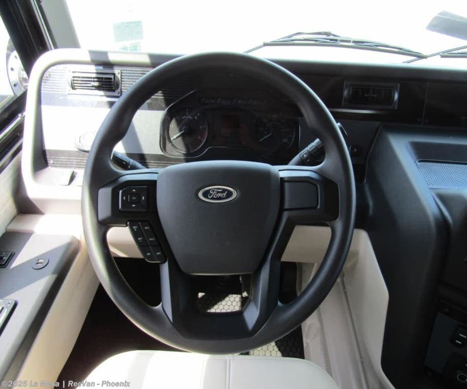 Contact us now about this 2025 Entegra Coach Vision XL 36C! 2025 Vision XL 36C by Entegra Coach from La Mesa | RecVan - Phoenix in Phoenix, Arizona