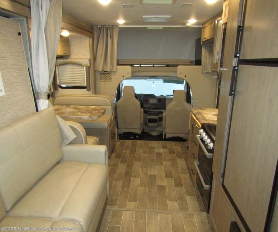 Contact us now about this 2022 Thor Motor Coach Chateau 25M! 2022 Chateau 25M by Thor Motor Coach from La Mesa | RecVan - Phoenix in Phoenix, Arizona