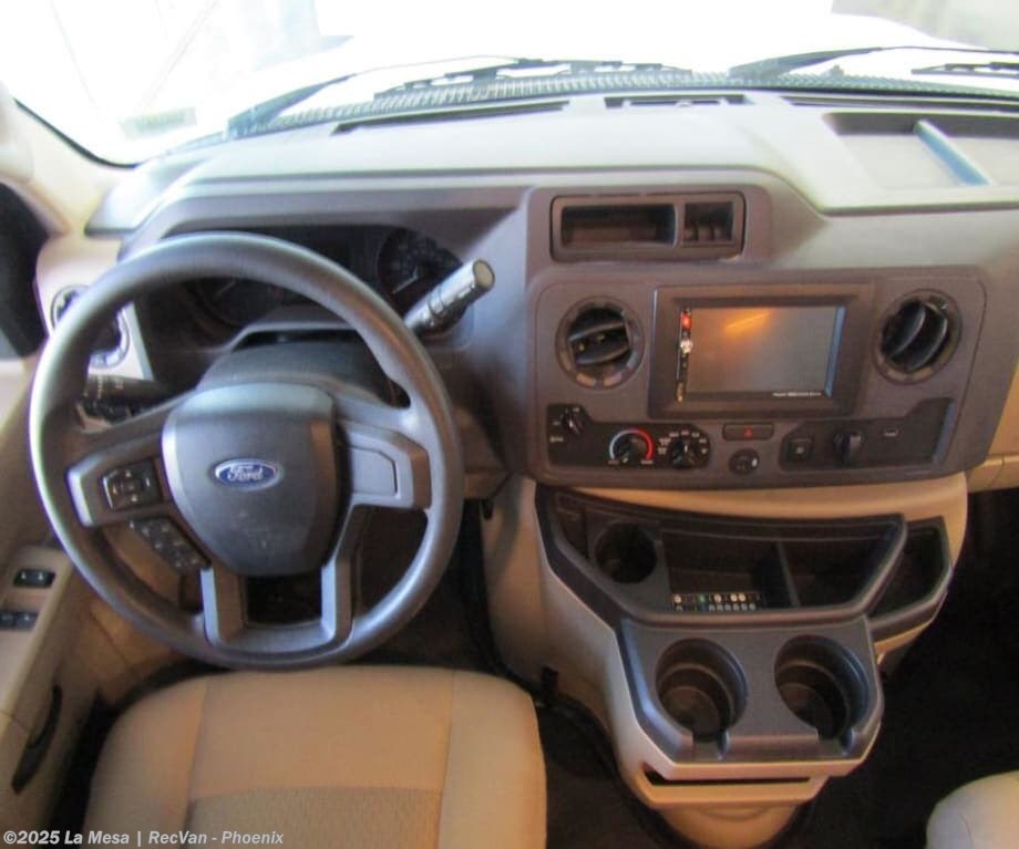 Call now about this 2022 Thor Motor Coach Chateau 25M! 2022 Thor Motor Coach Chateau 25M - Used Class C For Sale by La Mesa | RecVan - Phoenix in Phoenix, Arizona