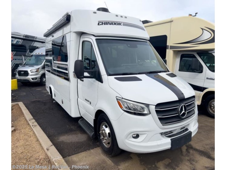 Email now about this 2024 Chinook SUMMITT SUMMITT SS! Used 2024 Chinook SUMMITT SUMMITT SS available in Phoenix, Arizona