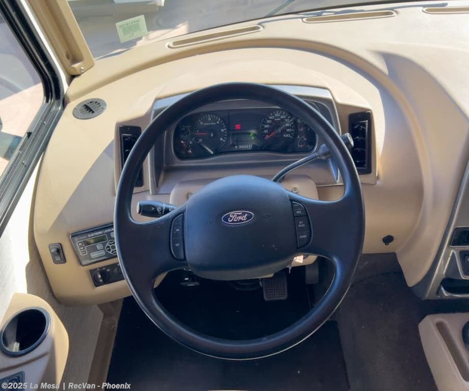 Contact us now about this 2020 Winnebago Vista 29VE! 2020 Vista 29VE by Winnebago from La Mesa | RecVan - Phoenix in Phoenix, Arizona