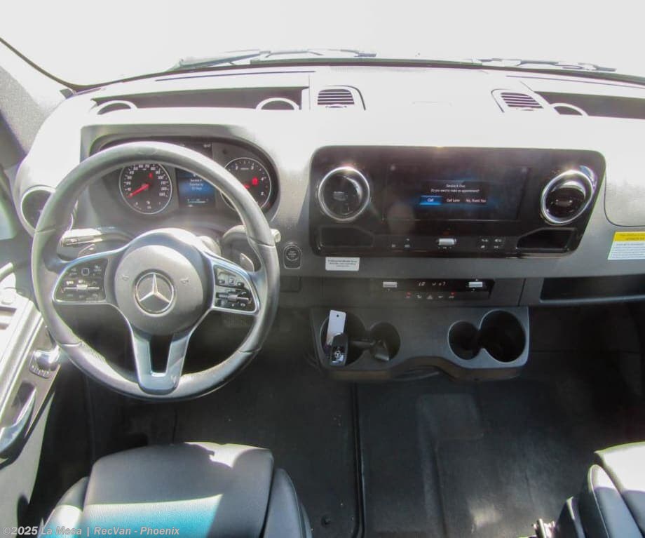 Call now about this 2020 Tiffin Wayfarer 24TW! 2020 Tiffin Wayfarer 24TW - Used Class C For Sale by La Mesa | RecVan - Phoenix in Phoenix, Arizona