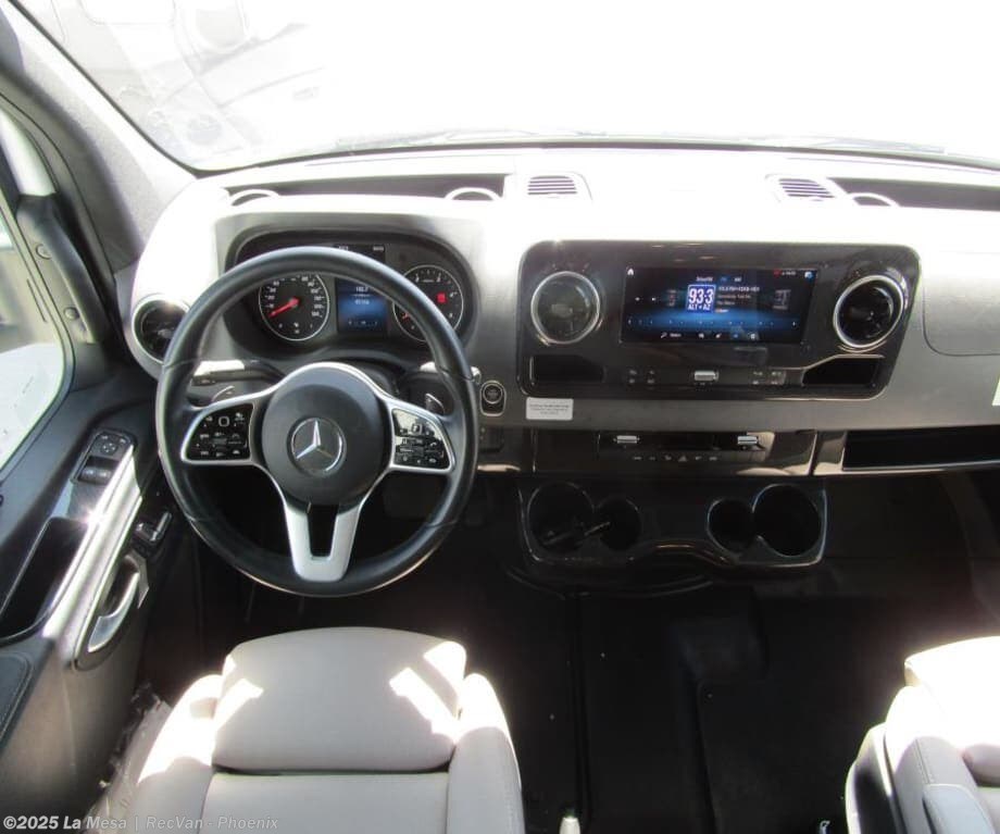 Call now about this 2022 Winnebago View 24V! 2022 Winnebago View 24V - Used Class C For Sale by La Mesa | RecVan - Phoenix in Phoenix, Arizona