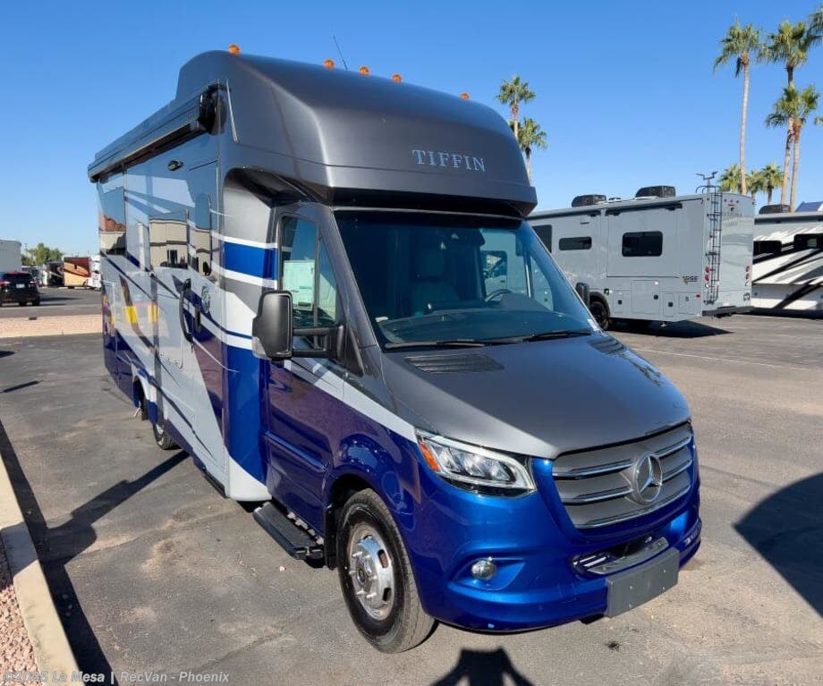 Email now about this 2026 Tiffin Wayfarer 25XLW! New 2026 Tiffin Wayfarer 25XLW available in Phoenix, Arizona