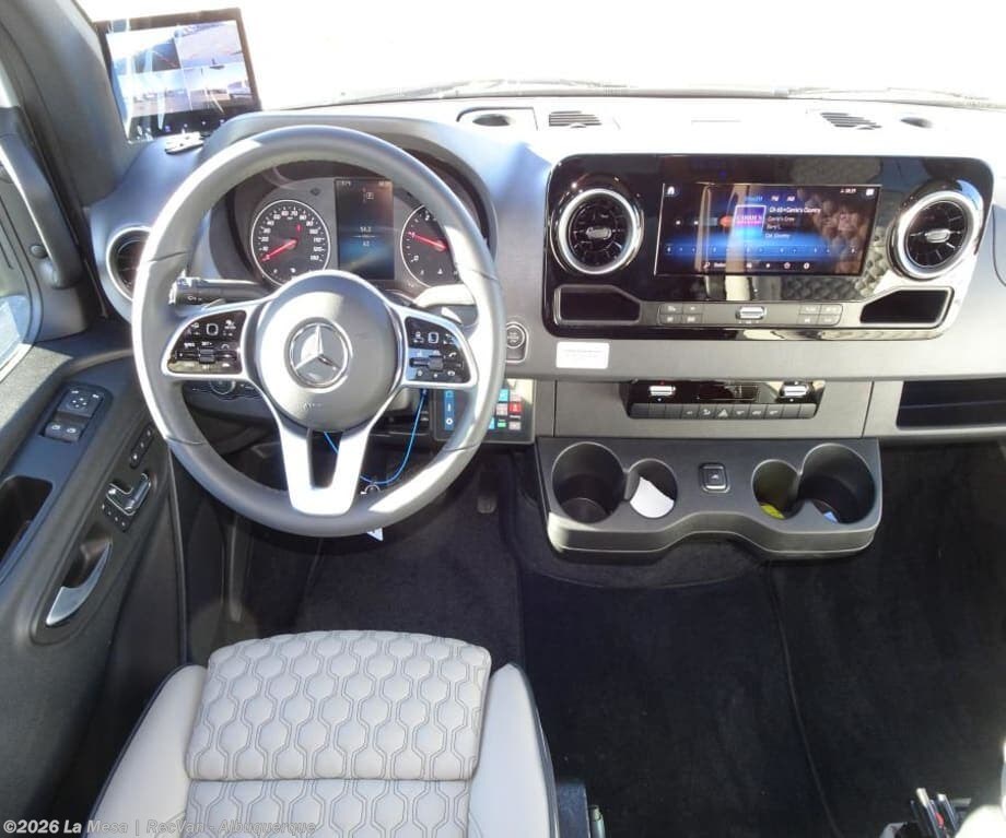 Contact us now about this 2025 Midwest Heritage MD2-HER-AWD! 2025 Heritage MD2-HER-AWD by Midwest from La Mesa | RecVan - Albuquerque in Albuquerque, New Mexico