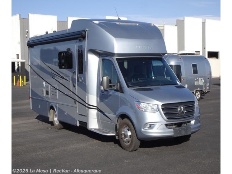 Email now about this 2023 Tiffin Wayfarer 25RW! Used 2023 Tiffin Wayfarer 25RW available in Albuquerque, New Mexico