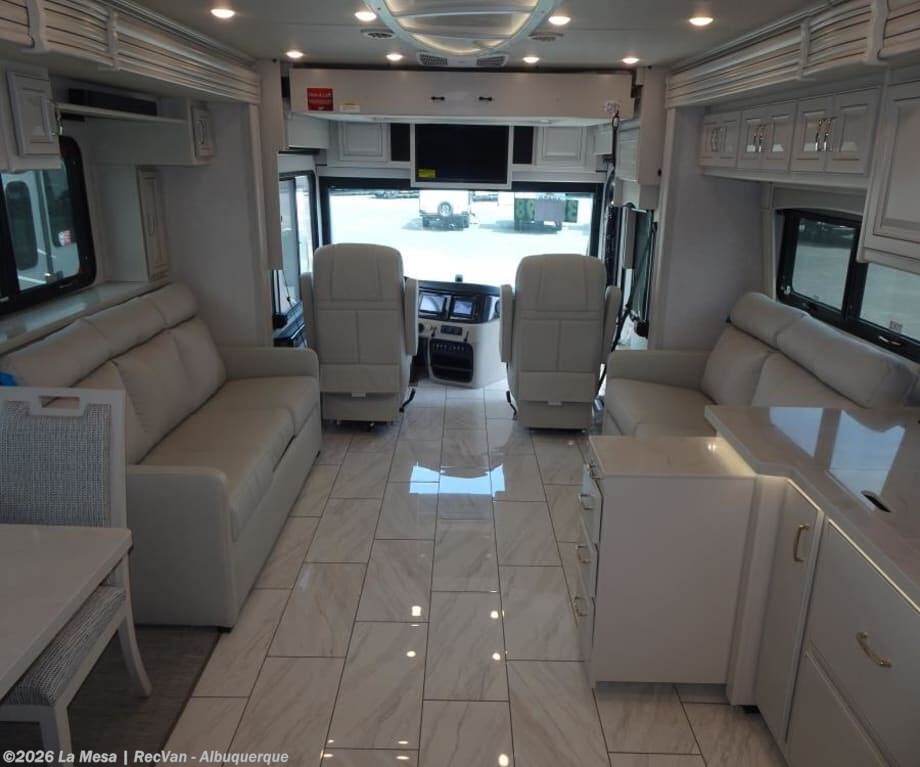 Contact us now about this 2025 Fleetwood Discovery 38W! 2025 Discovery 38W by Fleetwood from La Mesa | RecVan - Albuquerque in Albuquerque, New Mexico