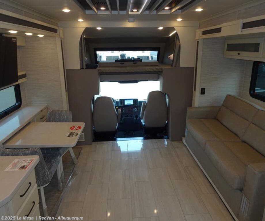 Contact us now about this 2026 Tiffin Allegro Bay 38BB! 2026 Allegro Bay 38BB by Tiffin from La Mesa | RecVan - Albuquerque in Albuquerque, New Mexico
