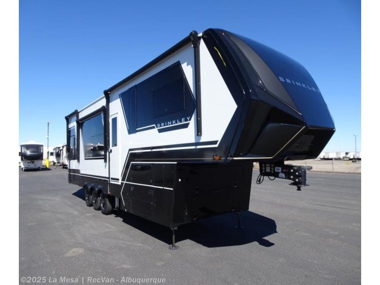 Email now about this 2026 Brinkley RV Model G 3250! New 2026 Brinkley RV Model G 3250 available in Albuquerque, New Mexico