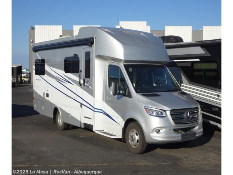 Email now about this 2022 Tiffin Wayfarer 25TW! Used 2022 Tiffin Wayfarer 25TW available in Albuquerque, New Mexico