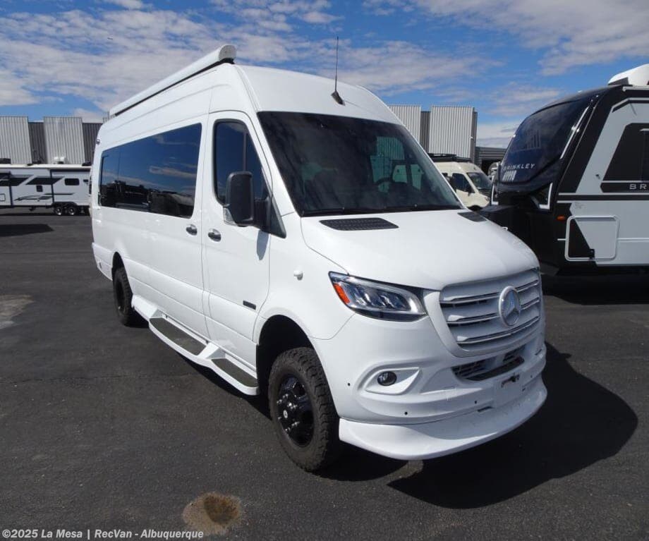 Email now about this 2024 Midwest Patriot MD4! Used 2024 Midwest Patriot MD4 available in Albuquerque, New Mexico