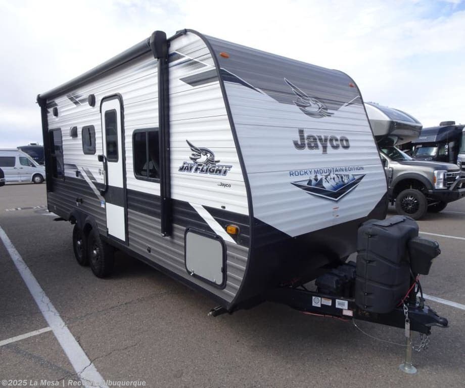 Email now about this 2022 Jayco JAYFLIGHT 212QBW! Used 2022 Jayco JAYFLIGHT 212QBW available in Albuquerque, New Mexico