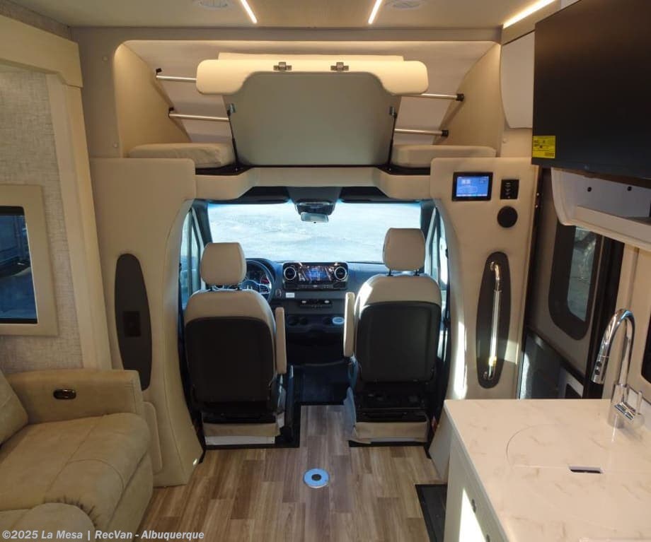 Contact us now about this 2026 Tiffin Wayfarer 25XLW! 2026 Wayfarer 25XLW by Tiffin from La Mesa | RecVan - Albuquerque in Albuquerque, New Mexico