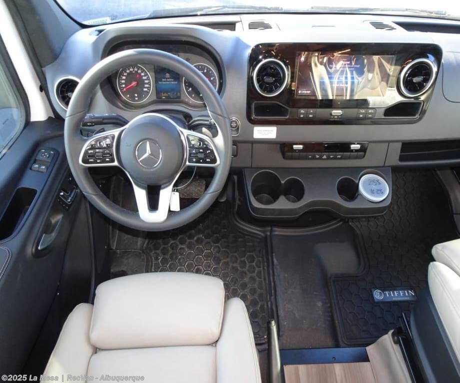 Call now about this 2026 Tiffin Wayfarer 25XLW! 2026 Tiffin Wayfarer 25XLW - New Class C For Sale by La Mesa | RecVan - Albuquerque in Albuquerque, New Mexico