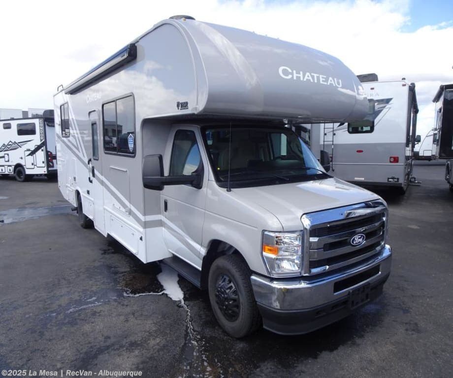 Email now about this 2026 Thor Motor Coach Chateau 28Z-PP! New 2026 Thor Motor Coach Chateau 28Z-PP available in Albuquerque, New Mexico
