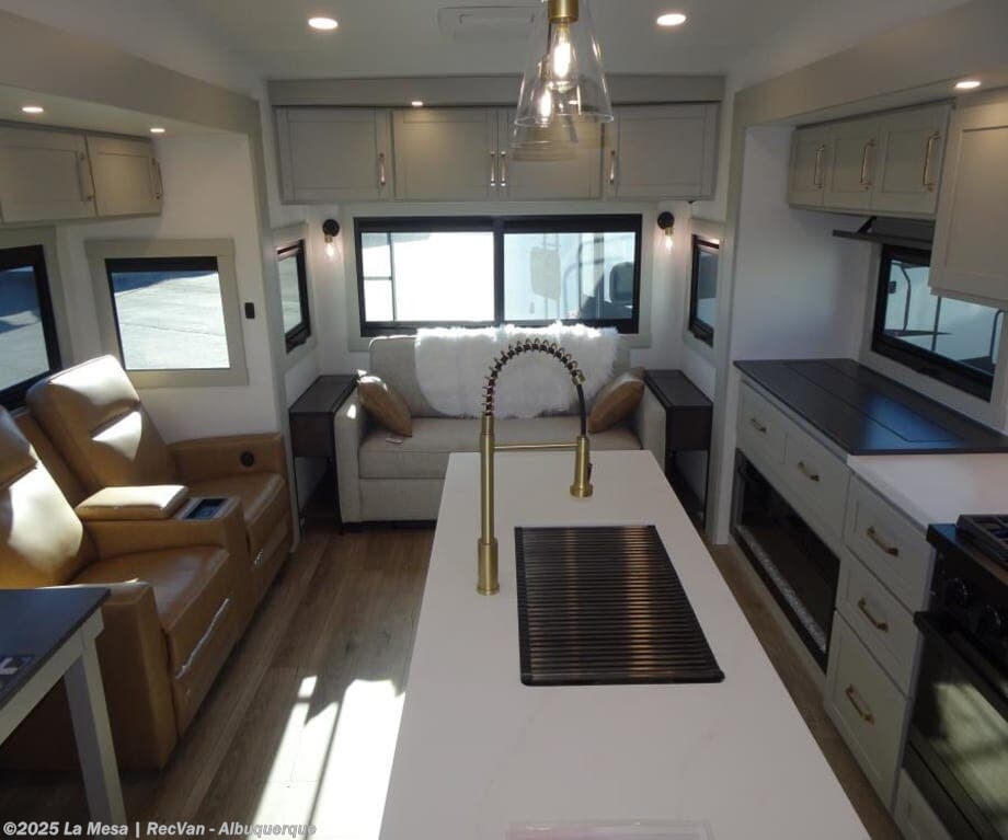 Call now about this 2026 Brinkley RV Model Z 3100! 2026 Brinkley RV Model Z 3100 - New Fifth Wheel For Sale by La Mesa | RecVan - Albuquerque in Albuquerque, New Mexico