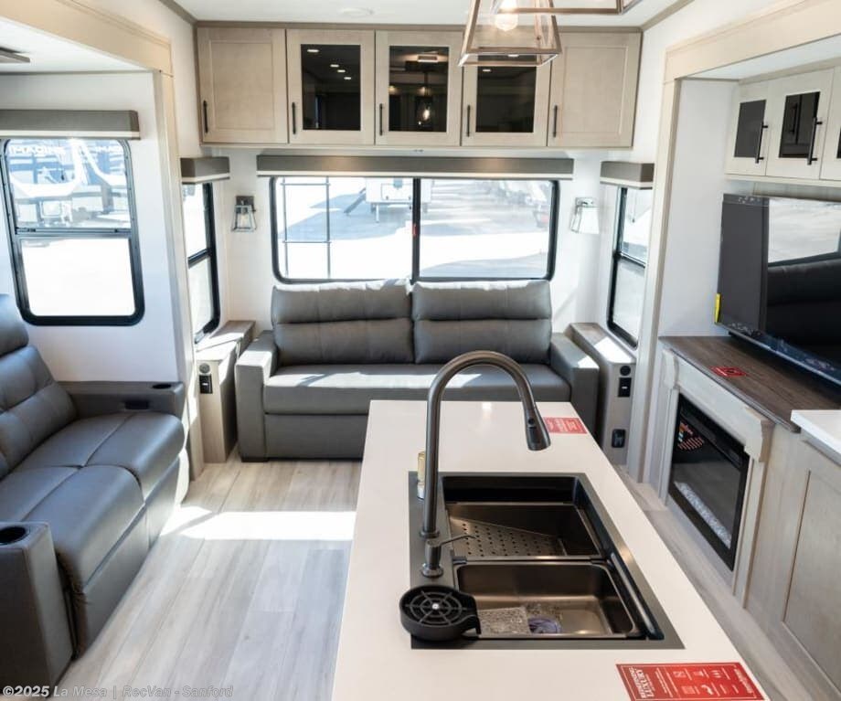 Contact us now about this 2026 Grand Design Solitude INFLUEN 3003RL! 2026 Solitude INFLUEN 3003RL by Grand Design from La Mesa | RecVan - Sanford in Sanford, Florida