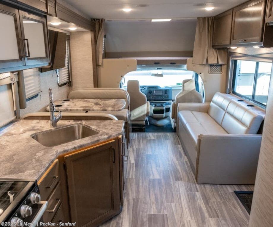 Contact us now about this 2022 Thor Motor Coach Four Winds 31WV! 2022 Four Winds 31WV by Thor Motor Coach from La Mesa | RecVan - Sanford in Sanford, Florida