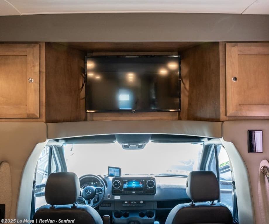 Used 2022 Tiffin Wayfarer 25RW available in Sanford, Florida