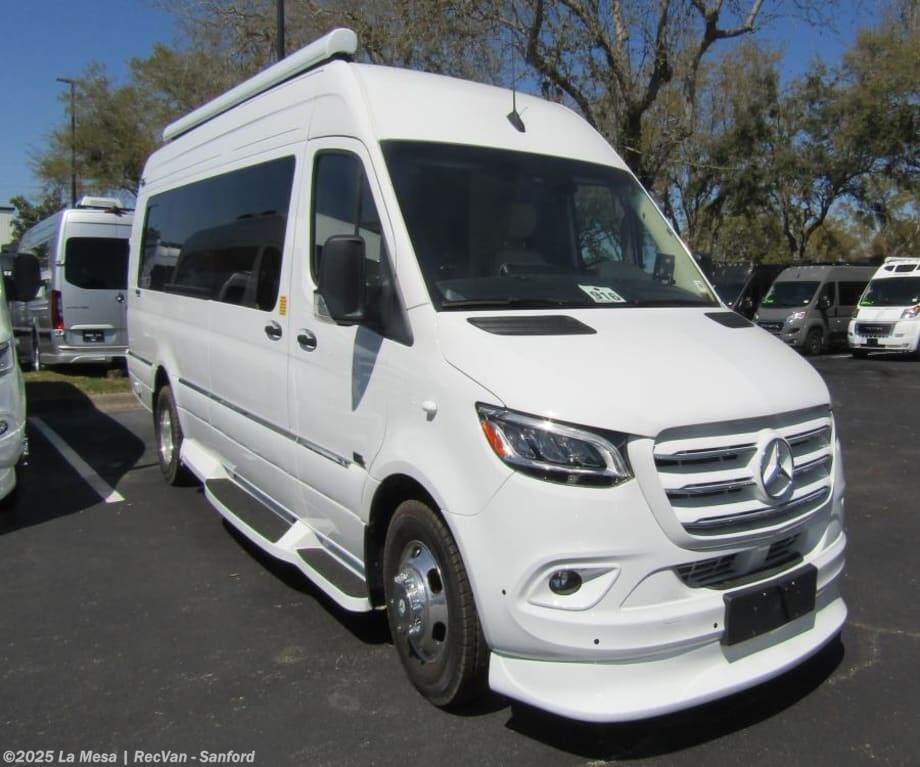 Email now about this 2025 Midwest Patriot MD2-RWD! New 2025 Midwest Patriot MD2-RWD available in Sanford, Florida