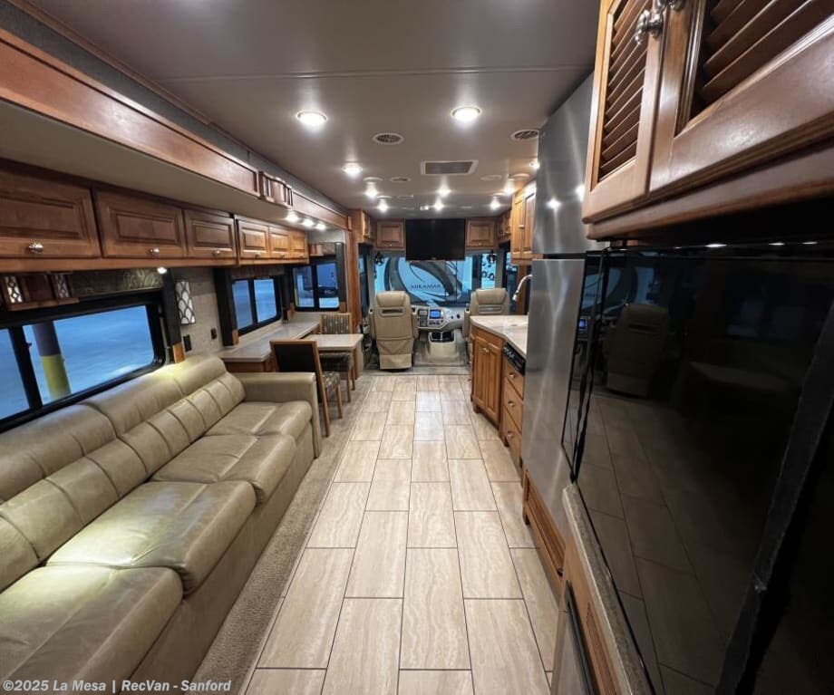 Contact us now about this 2017 Tiffin Allegro 32SA! 2017 Allegro 32SA by Tiffin from La Mesa | RecVan - Sanford in Sanford, Florida