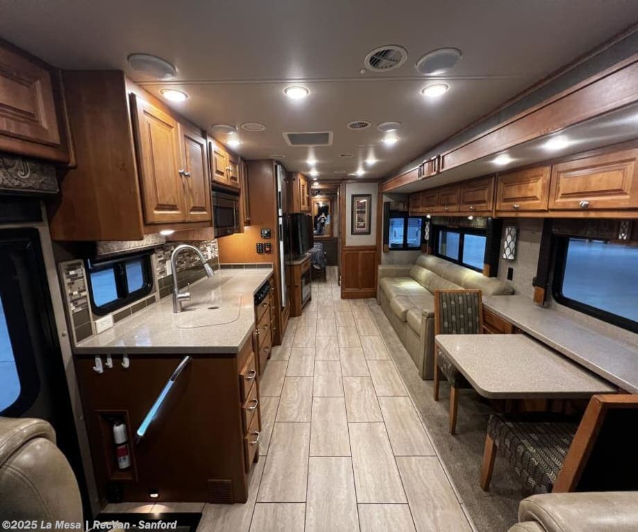 Used 2017 Tiffin Allegro 32SA available in Sanford, Florida