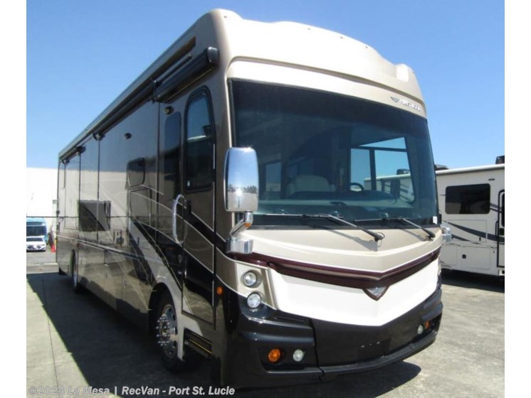 Used 2018 Fleetwood Discovery 38K available in Port St. Lucie, Florida