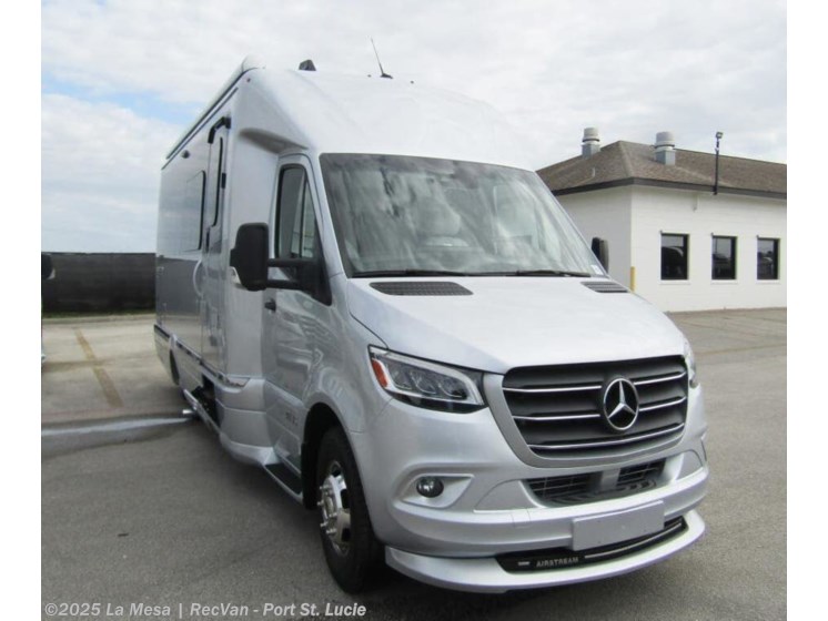 Email now about this 2021 Airstream Atlas MURPHY SUITE! Used 2021 Airstream Atlas MURPHY SUITE available in Port St. Lucie, Florida