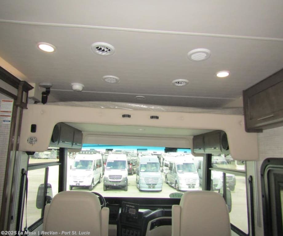 New 2025 Jayco Precept 36C available in Port St. Lucie, Florida