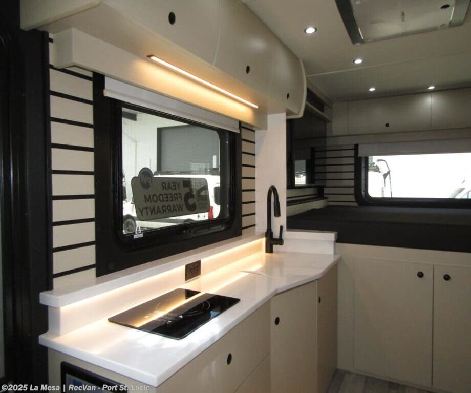 New 2025 Pleasure-Way Plateau XLRB available in Port St. Lucie, Florida