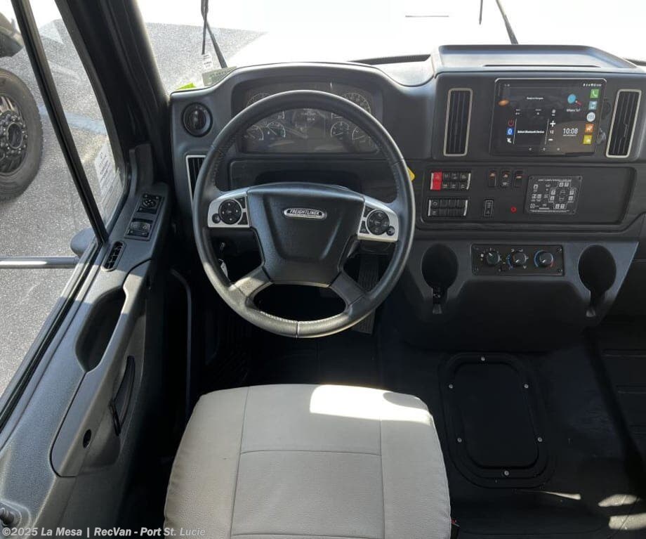 Call now about this 2026 Tiffin Allegro Bay 38BB! 2026 Tiffin Allegro Bay 38BB - New Class C For Sale by La Mesa | RecVan - Port St. Lucie in Port St. Lucie, Florida