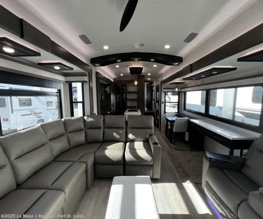 Call now about this 2026 Heartland Bighorn 38RE! 2026 Heartland Bighorn 38RE - New Fifth Wheel For Sale by La Mesa | RecVan - Port St. Lucie in Port St. Lucie, Florida