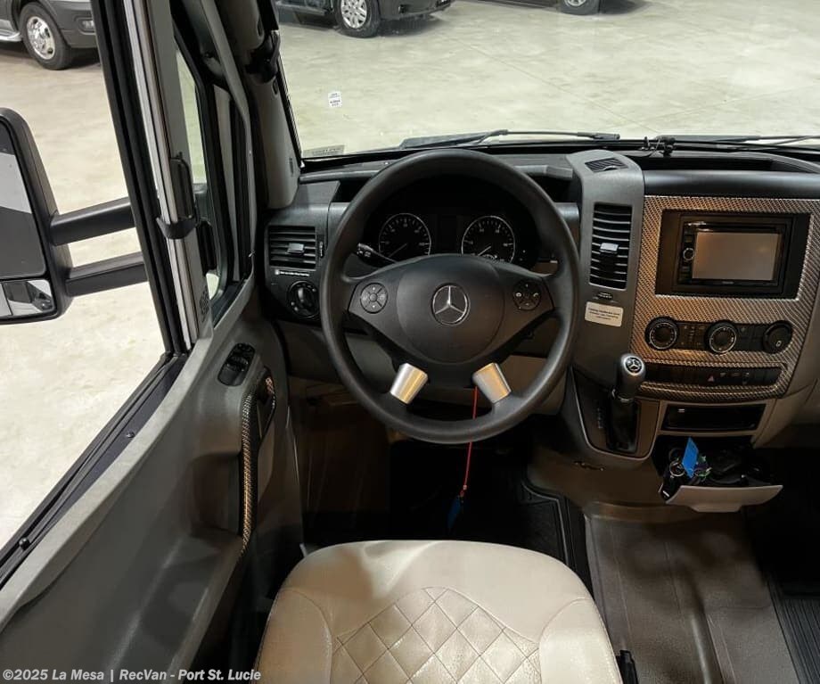 Call now about this 2018 Tiffin Wayfarer 24BW! 2018 Tiffin Wayfarer 24BW - Used Class C For Sale by La Mesa | RecVan - Port St. Lucie in Port St. Lucie, Florida