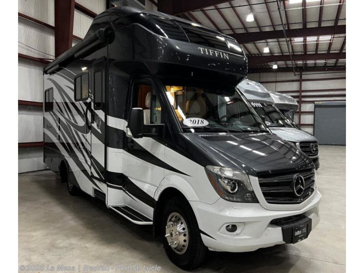 Email now about this 2018 Tiffin Wayfarer 24BW! Used 2018 Tiffin Wayfarer 24BW available in Port St. Lucie, Florida