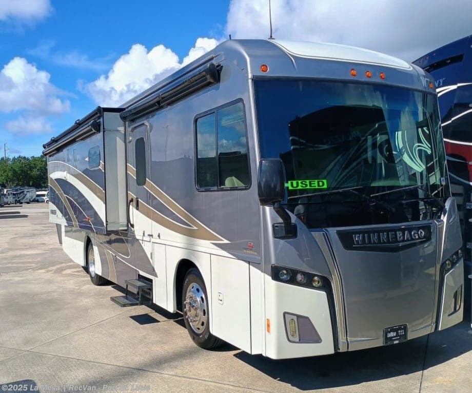 Email now about this 2023 Winnebago Forza 34T! Used 2023 Winnebago Forza 34T available in Port St. Lucie, Florida