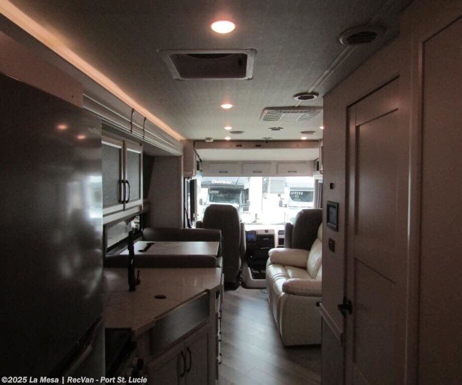 Contact us now about this 2024 Holiday Rambler Invicta 32RW! 2024 Invicta 32RW by Holiday Rambler from La Mesa | RecVan - Port St. Lucie in Port St. Lucie, Florida