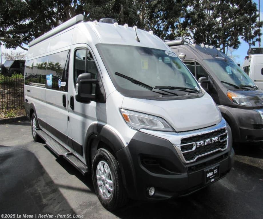 Email now about this 2025 Thor Motor Coach Sequence 20H! New 2025 Thor Motor Coach Sequence 20H available in Port St. Lucie, Florida