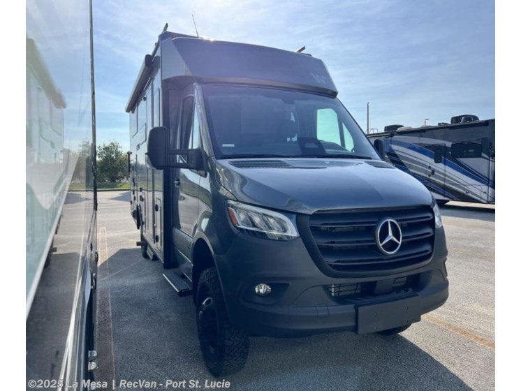 Email now about this 2026 Winnebago Ekko WM623B-FBP! New 2026 Winnebago Ekko WM623B-FBP available in Port St. Lucie, Florida