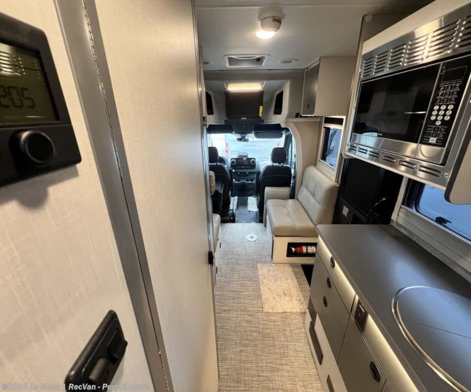 New 2026 Winnebago Ekko WM623B-FBP available in Port St. Lucie, Florida