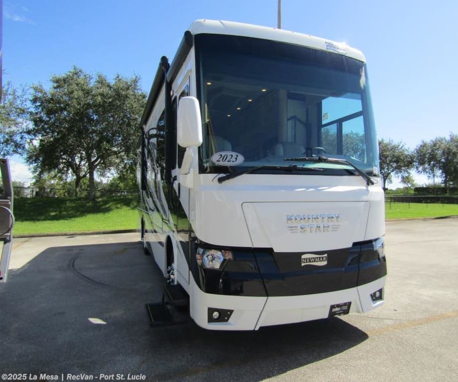 Email now about this 2023 Newmar Kountry Star 3426! Used 2023 Newmar Kountry Star 3426 available in Port St. Lucie, Florida