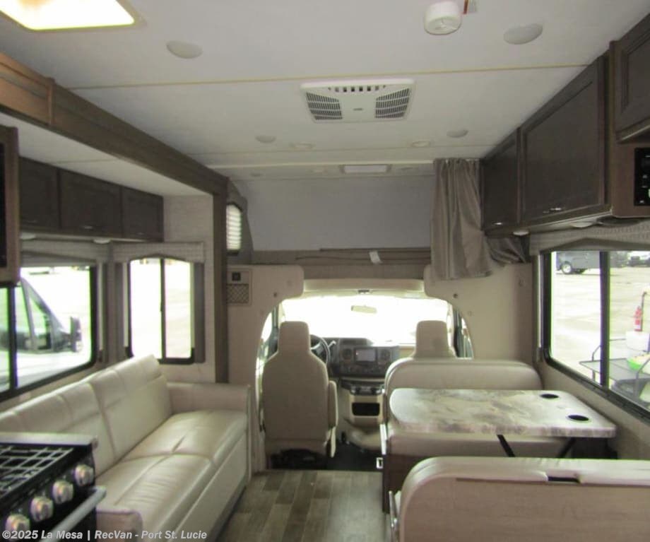 Contact us now about this 2022 Thor Motor Coach Chateau 27R! 2022 Chateau 27R by Thor Motor Coach from La Mesa | RecVan - Port St. Lucie in Port St. Lucie, Florida