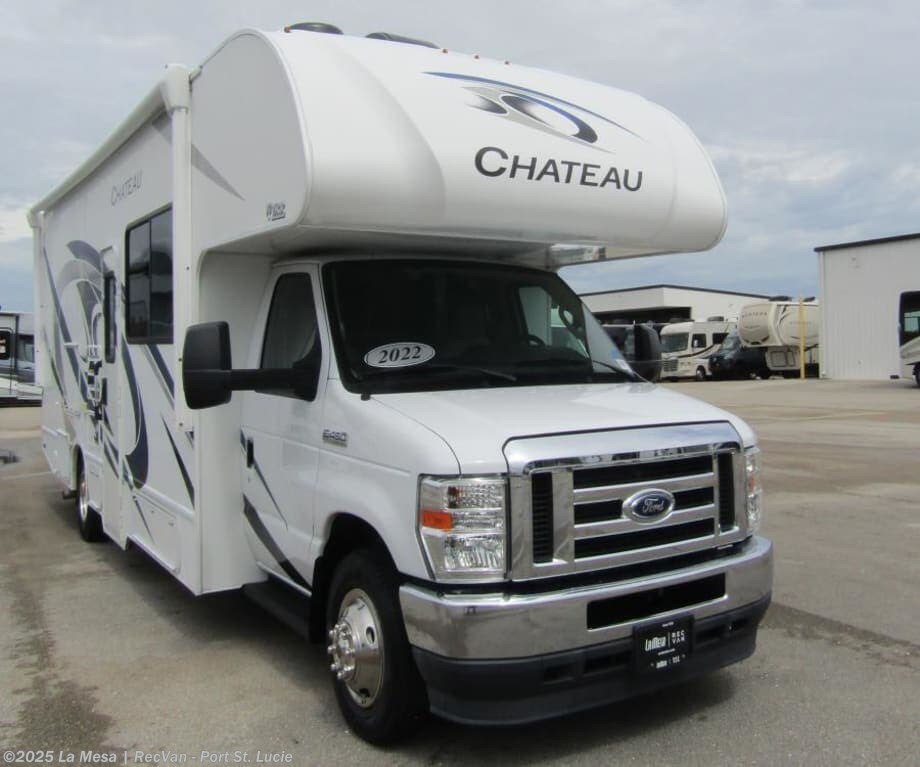 Email now about this 2022 Thor Motor Coach Chateau 27R! Used 2022 Thor Motor Coach Chateau 27R available in Port St. Lucie, Florida