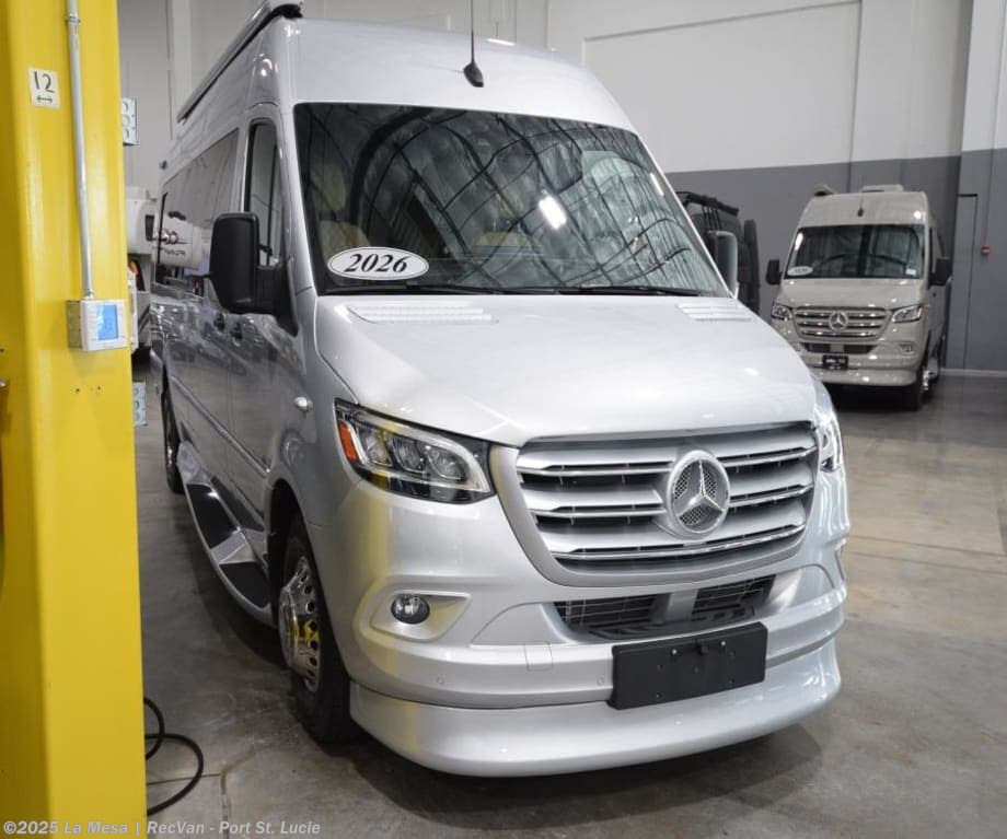 Email now about this 2026 Midwest Heritage MD4-HER-RWD! New 2026 Midwest Heritage MD4-HER-RWD available in Port St. Lucie, Florida